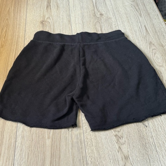 PINK Victoria's Secret Black Athletic Shorts - Picture 2 of 3